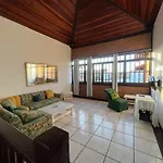 Bela Casa De 4 Suites Em Geriba